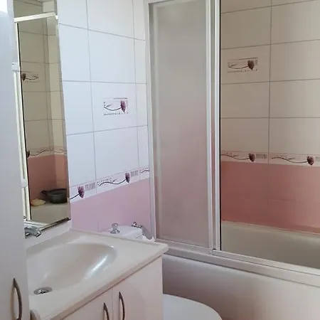 Lara Beach Furnished Flat * Antalya