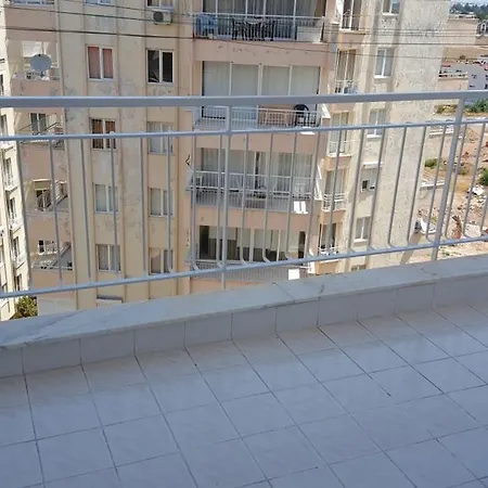 Lara Beach Furnished Flat Apartment *